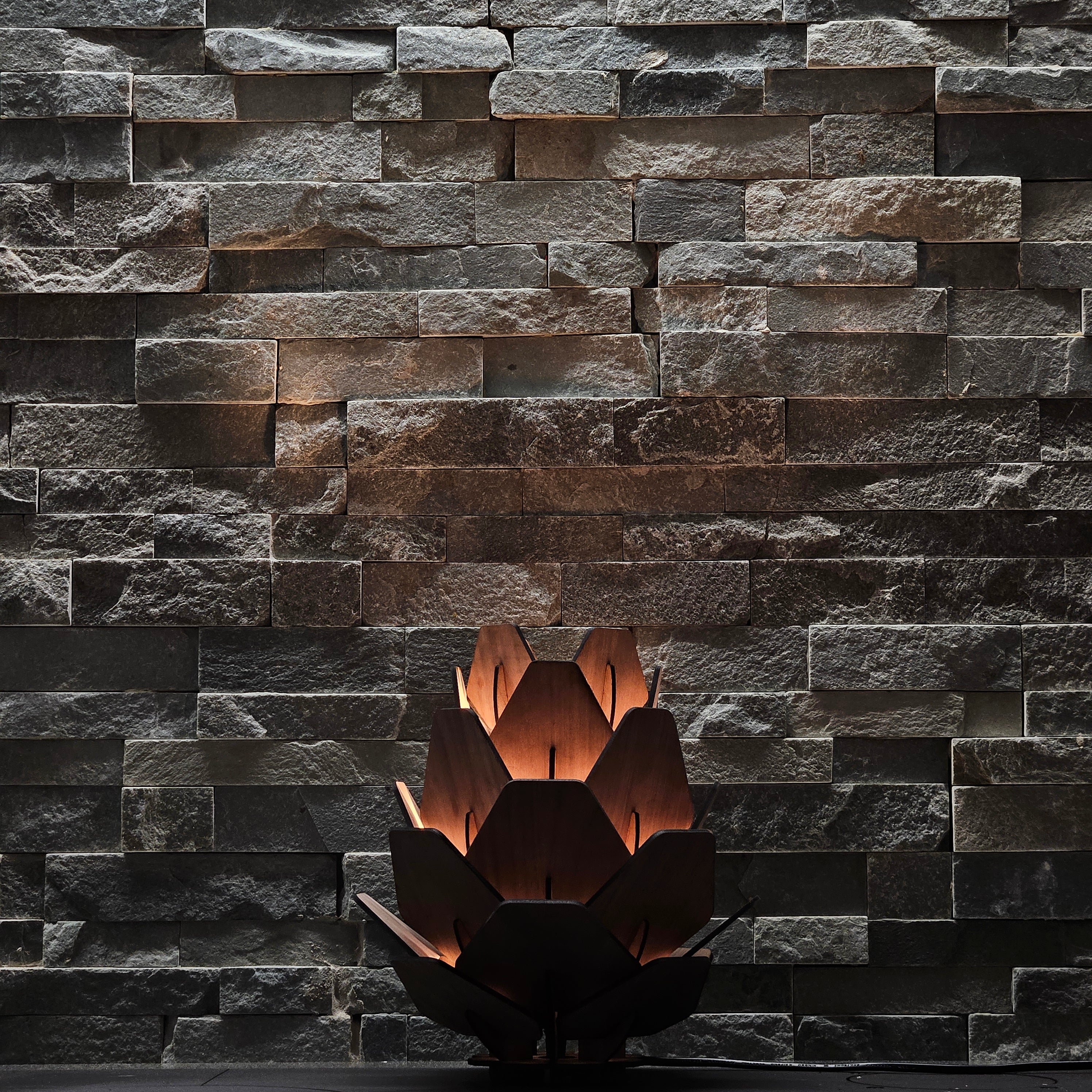 Design-Nachttischlampe